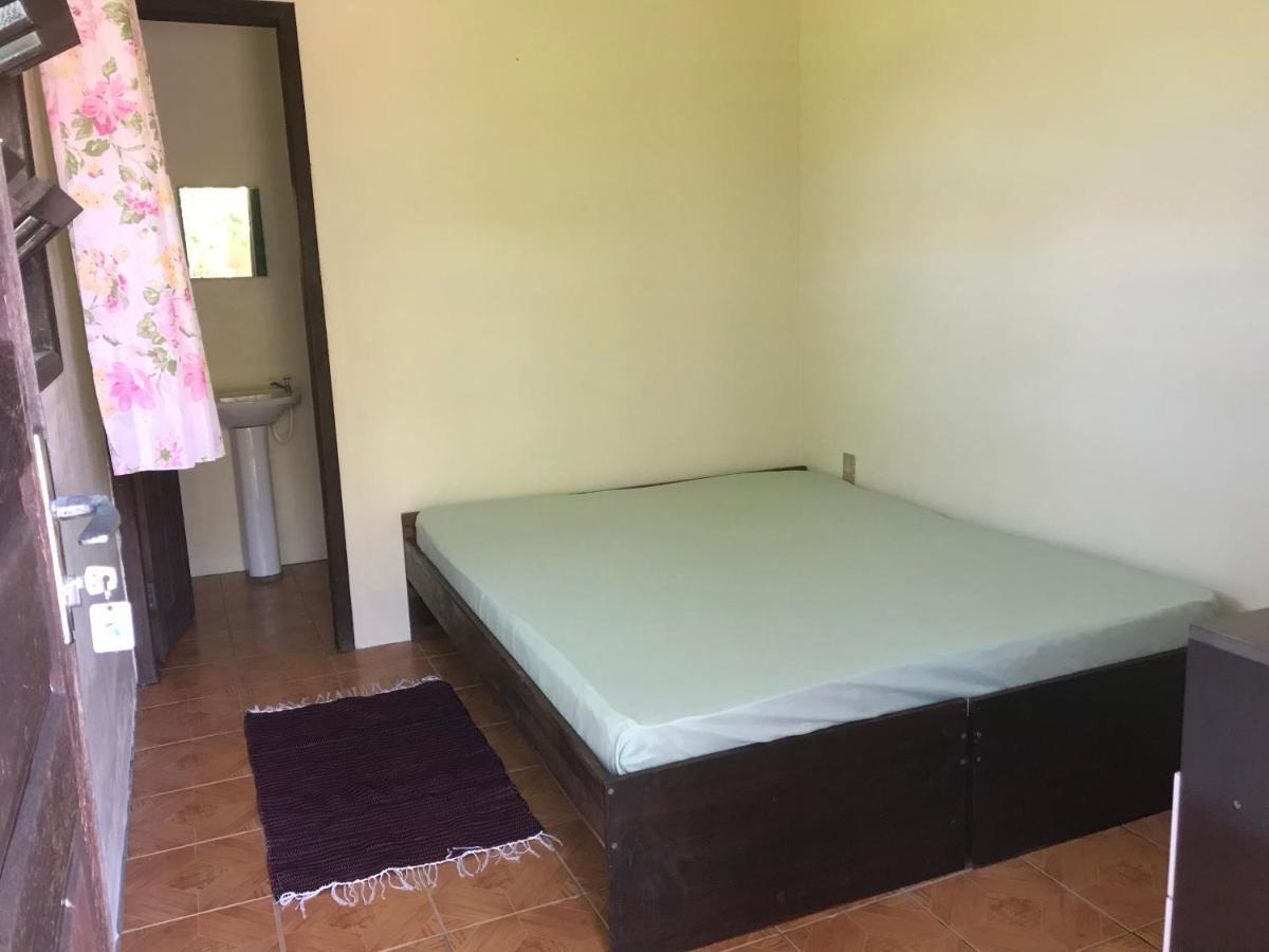 Suites Praia Da Ferrugem Гаропаба Екстериор снимка